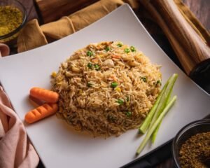 Arroz Frito con Verduras y Huevo